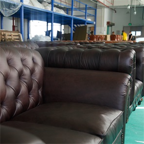 CHESTERFIELD SOFA 